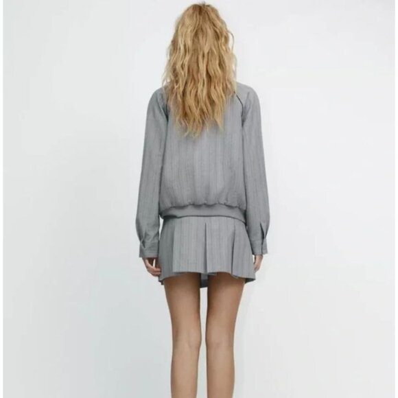 Zara Box Pleated Pinstripe Skirt in Grey - Picture 5 of 5
